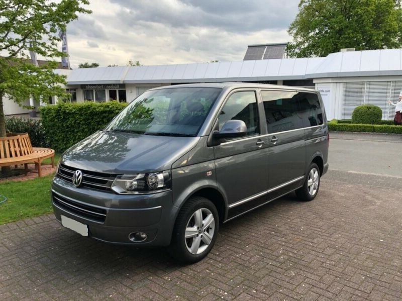 Аренда VOLKSWAGEN CARAVELLE (8+1 мест)